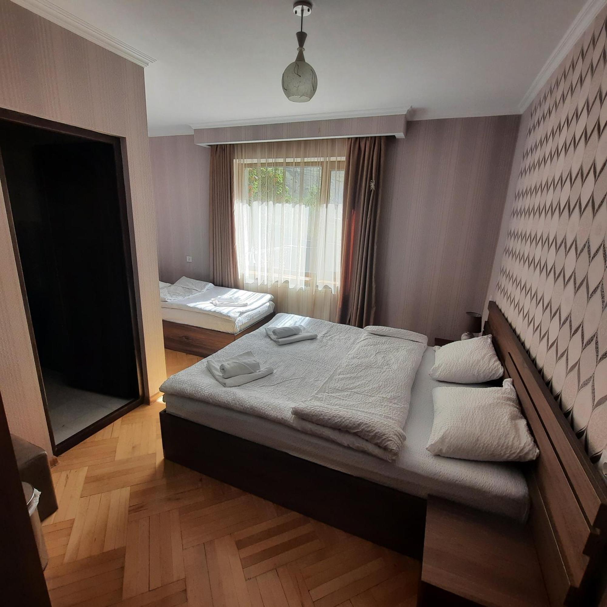 Hotel Gio-Nika Stepancminda Pokoj fotografie
